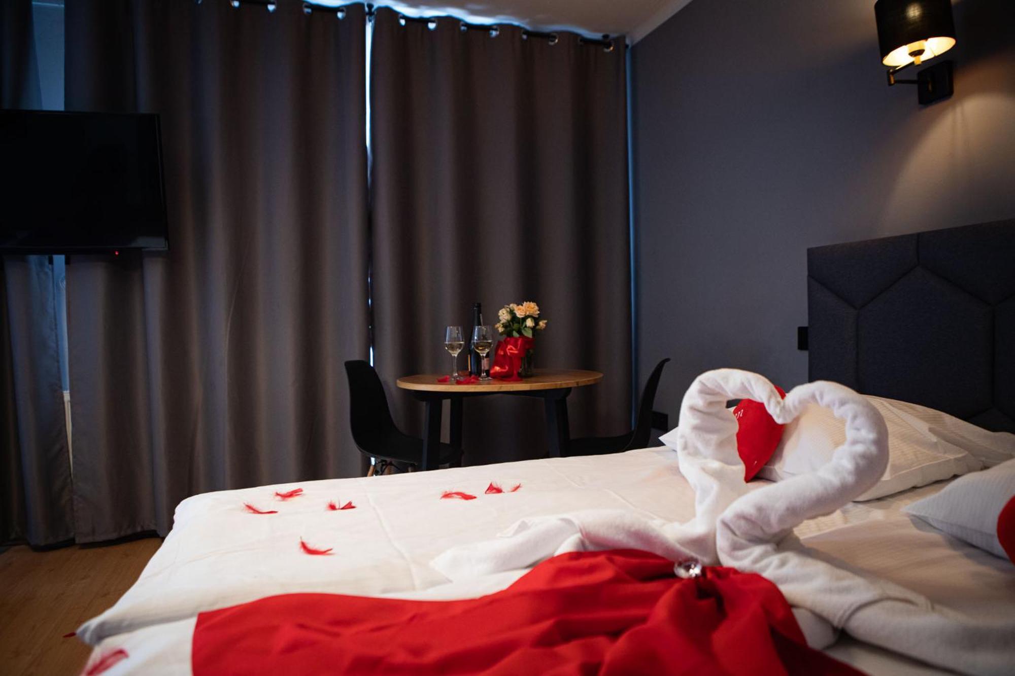 Wrzos Resort & Wellness Wegierska Gorka Buitenkant foto